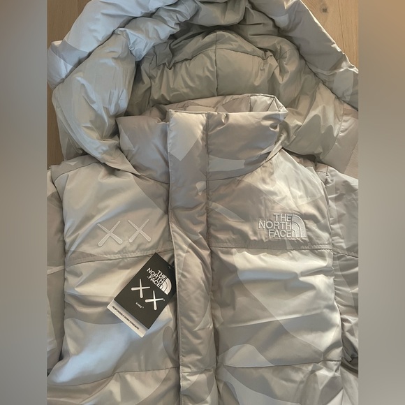 North Face x Kaws Parka - Picture 2 of 4